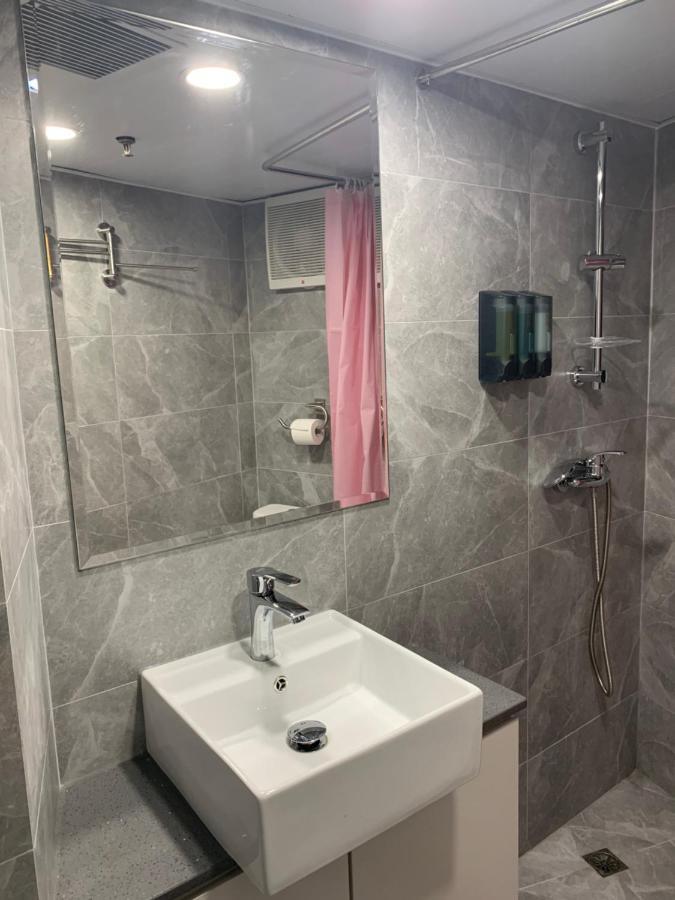 J Hotel 香港 エクステリア 写真